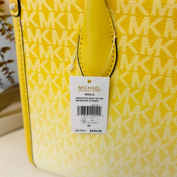 Michael Kors Mirella Small Ombré Signature Logo Crossbody Bag Daisy Yellow - Picture 8 of 9